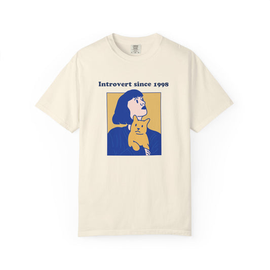 Introvert Since [Birth Year] – CAT Nr. 2 – Personalized Retro Graphic T-Shirt | Unisex Garment-Dyed Tee